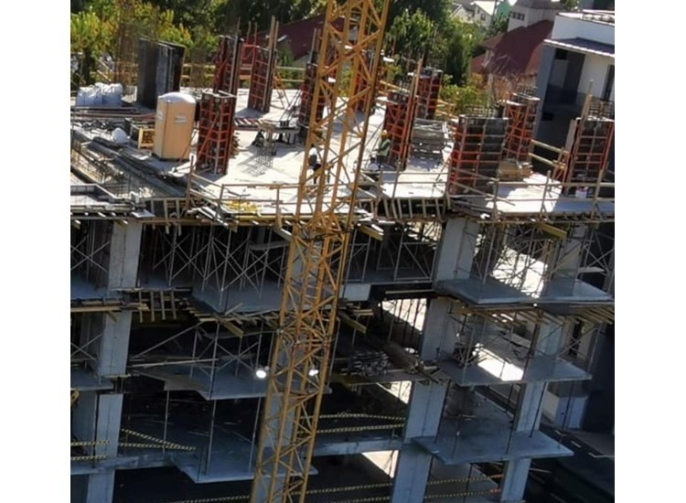 Quartier Azuga, Romania