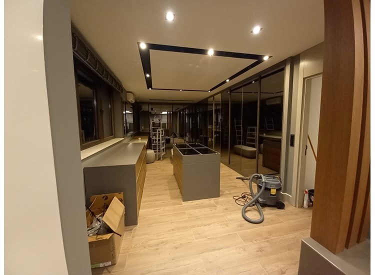 Apartamente Oxford, România