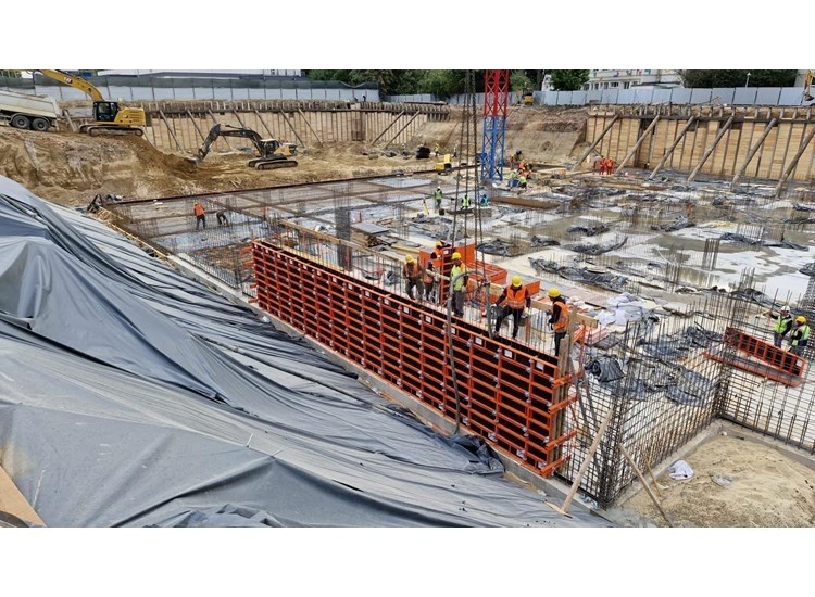 Prima Solis Faza 1, România