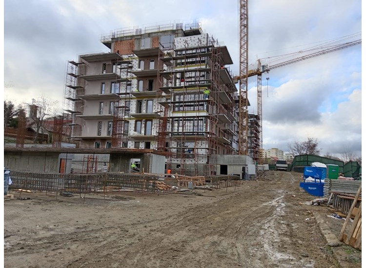 Quartier Azuga, Romanya